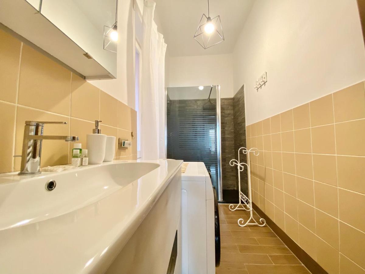 Casaviva - Lovely Bilo In Ancient Genoa Appartement Buitenkant foto